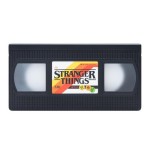 17884-LAMPARA STRANGER THINGS VHS LOGO PALADONE REDSTRING PP9948ST