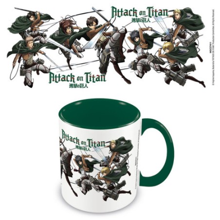 17924-TAZA PERSONAJES ATTACK ON TITAN INTERIOR VERDE 315 ML PYRAMID INTERNATIONAL REDSTRING MGC27411