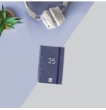 18292-AGENDA 2025 BASIC YEAR E3 79X127MM SEMANA VISTA HORIZONTAL AZUL FINOCAM 741421025