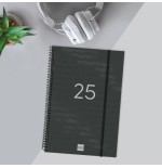 18310-AGENDA 2025 BASIC YEAR E11 165X242MM DIA PAGINA NEGRO FINOCAM 742076025