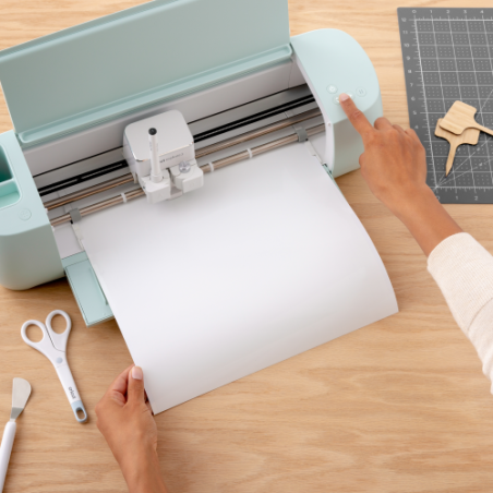 24132-Cricut Smart Label Rollo de vinilo de termotransferencia