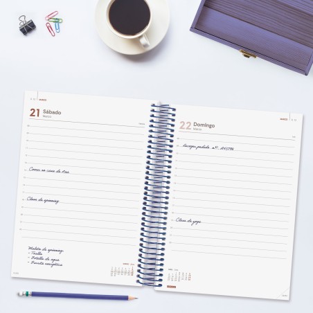 30483-AGENDA 2026 BASIC YEAR E10 155X212MM DIA PAGINA AZUL FINOCAM 741101026